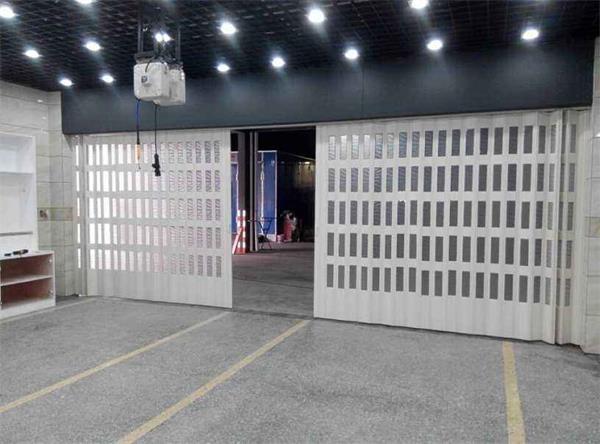pvc商場折疊（dié）門