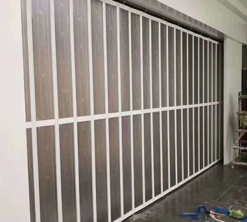 鋁合（hé）金折疊門