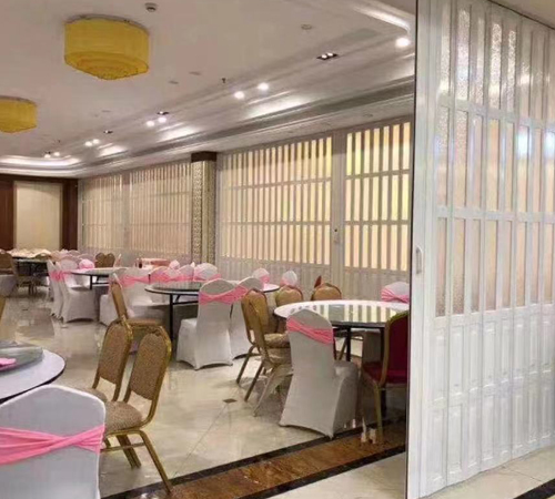 pvc家庭折（shé）疊門