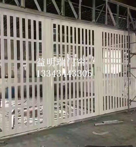 pvc折（shé）疊（dié）門